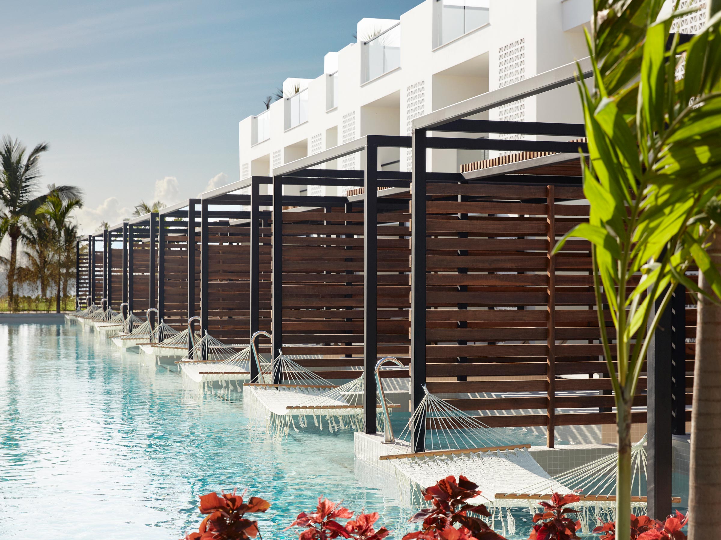 Swim-Up Suites in Cancun